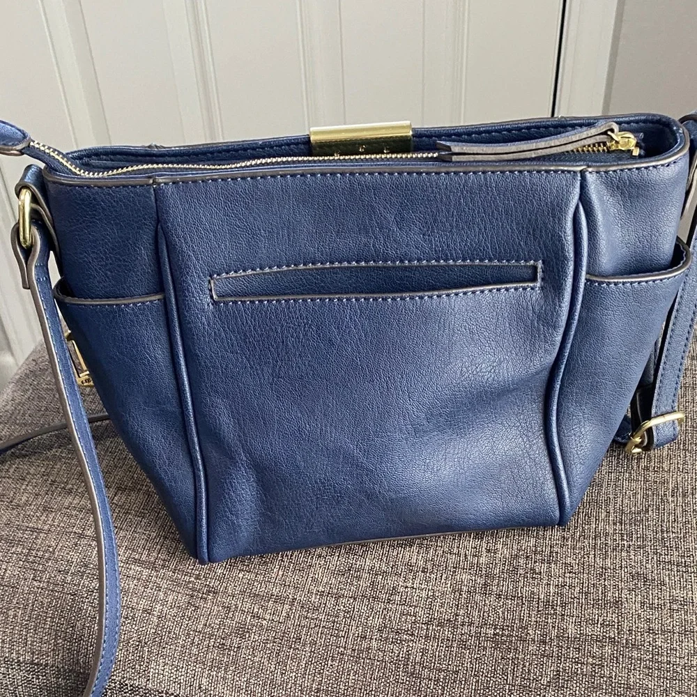 Liz Claiborne Blue Crossbody Bag with Gold Accents